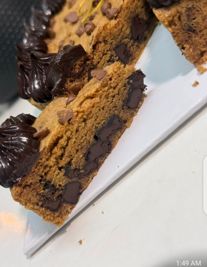 More Option cake